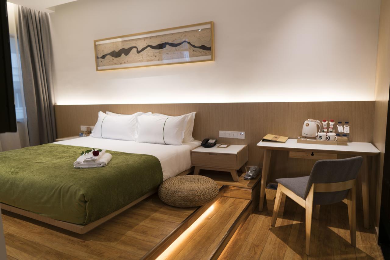 Bindun Langyi Hotel Yuzhong Extérieur photo