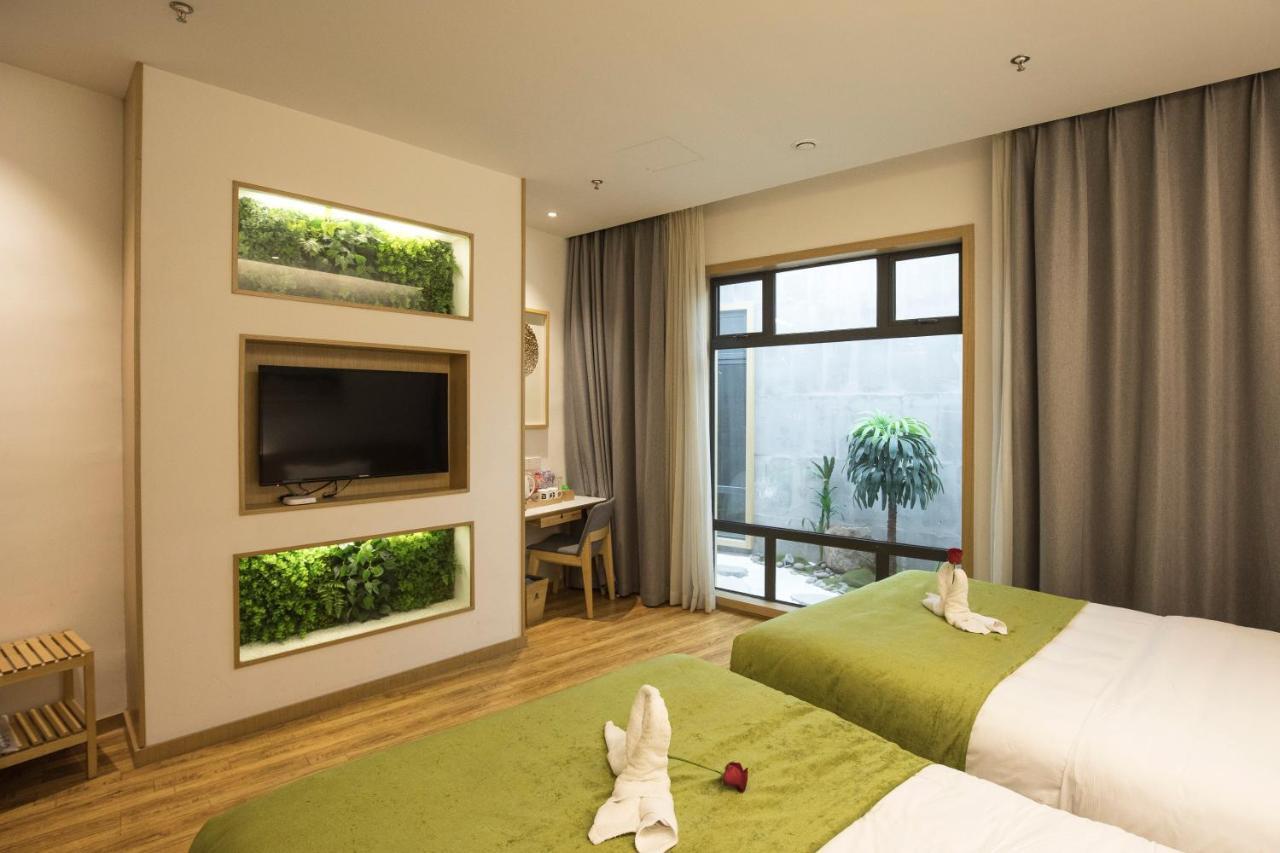 Bindun Langyi Hotel Yuzhong Extérieur photo